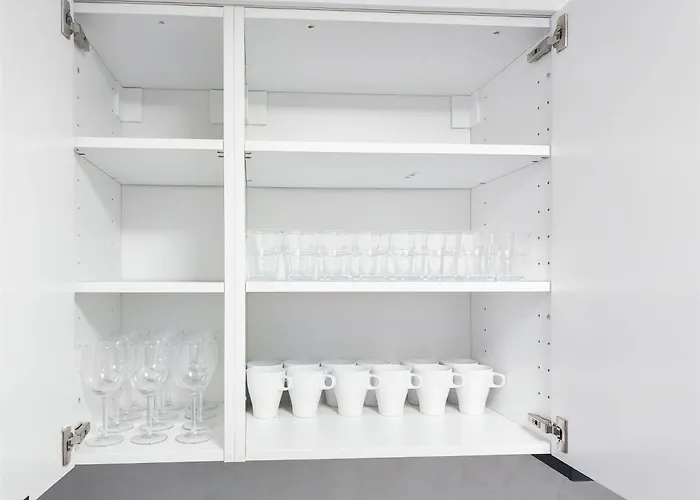 Alfa Doppelzimmer Teekueche Porsche Bosch L Gemeinschaftsbad Wifi Smarttv L Terrasse L Double With Kitchenette And Shared Bathroom L Terrace Bs21a4 *